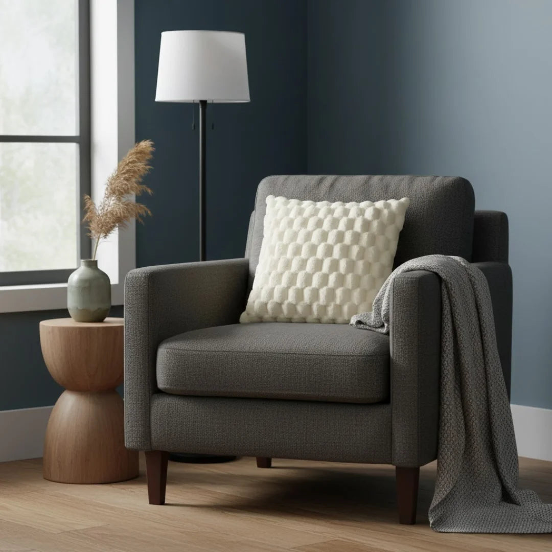 A&L °108 White Textured Cushion Cover - Soft Faux Fur Throw Cushion