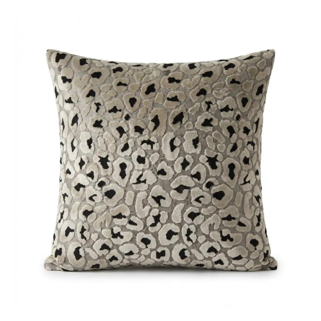 A&L °179 Leopard Pattern cushion cover - Velvet Scatter Cushion