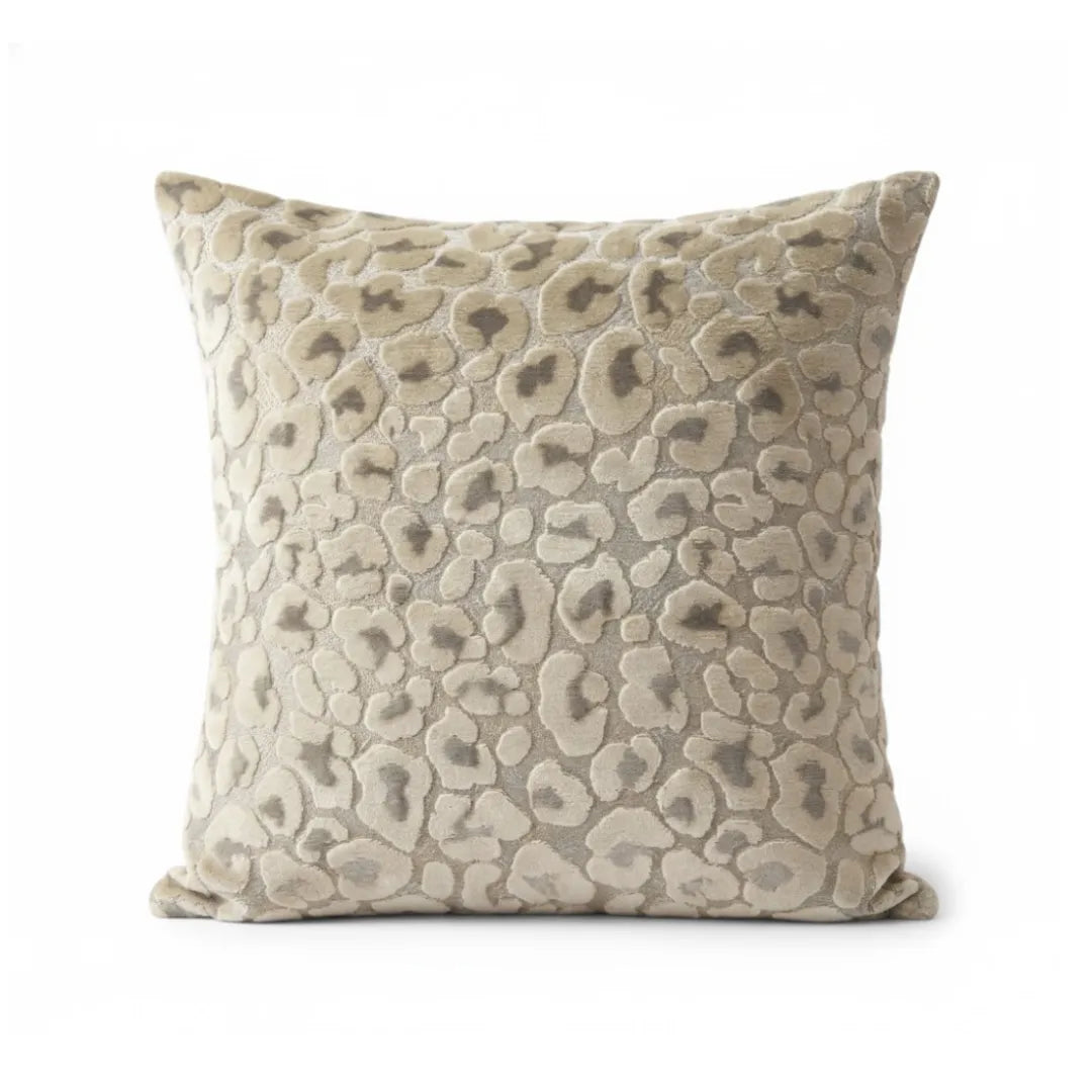 A&L °179 Leopard Pattern cushion cover - Velvet Scatter Cushion