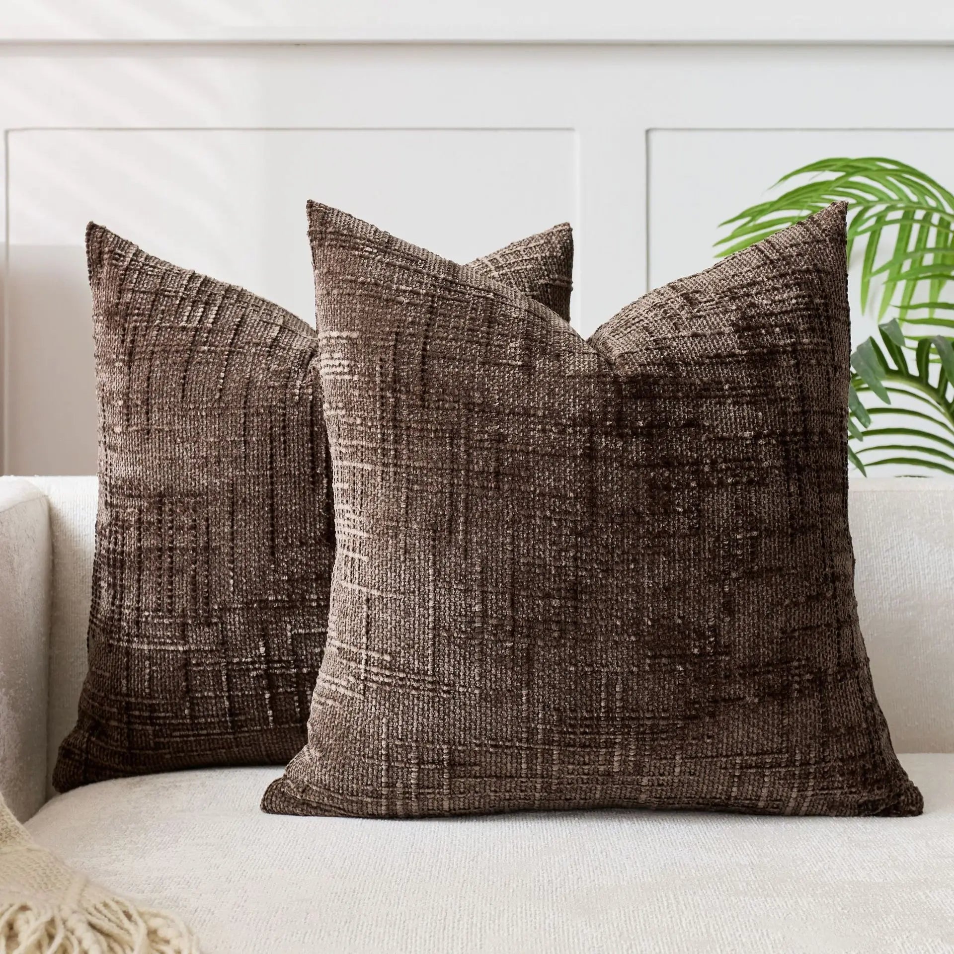 A&L °44 Woven Chenille Cushion Cover - Textured Decorative Cushions