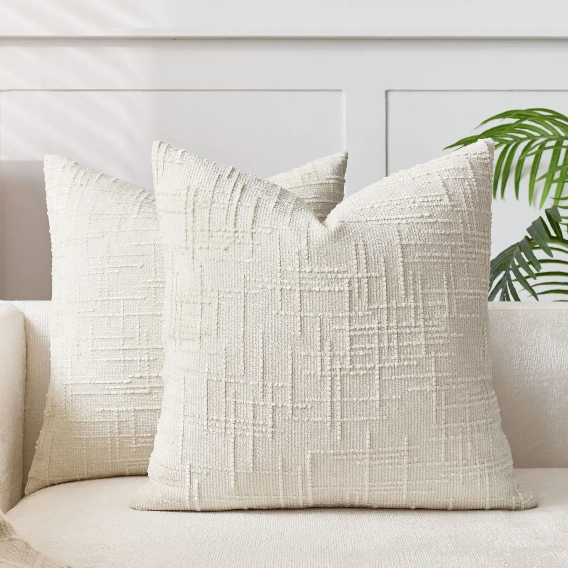 A&L °44 Woven Chenille Cushion Cover - Textured Decorative Cushions