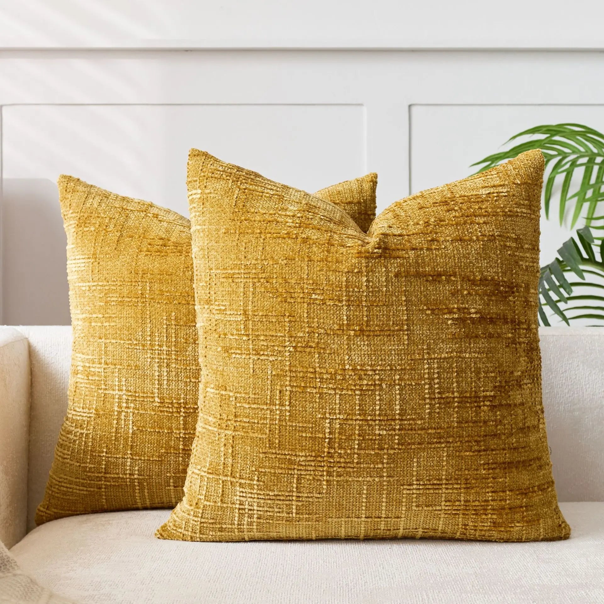 A&L °44 Woven Chenille Cushion Cover - Textured Decorative Cushions